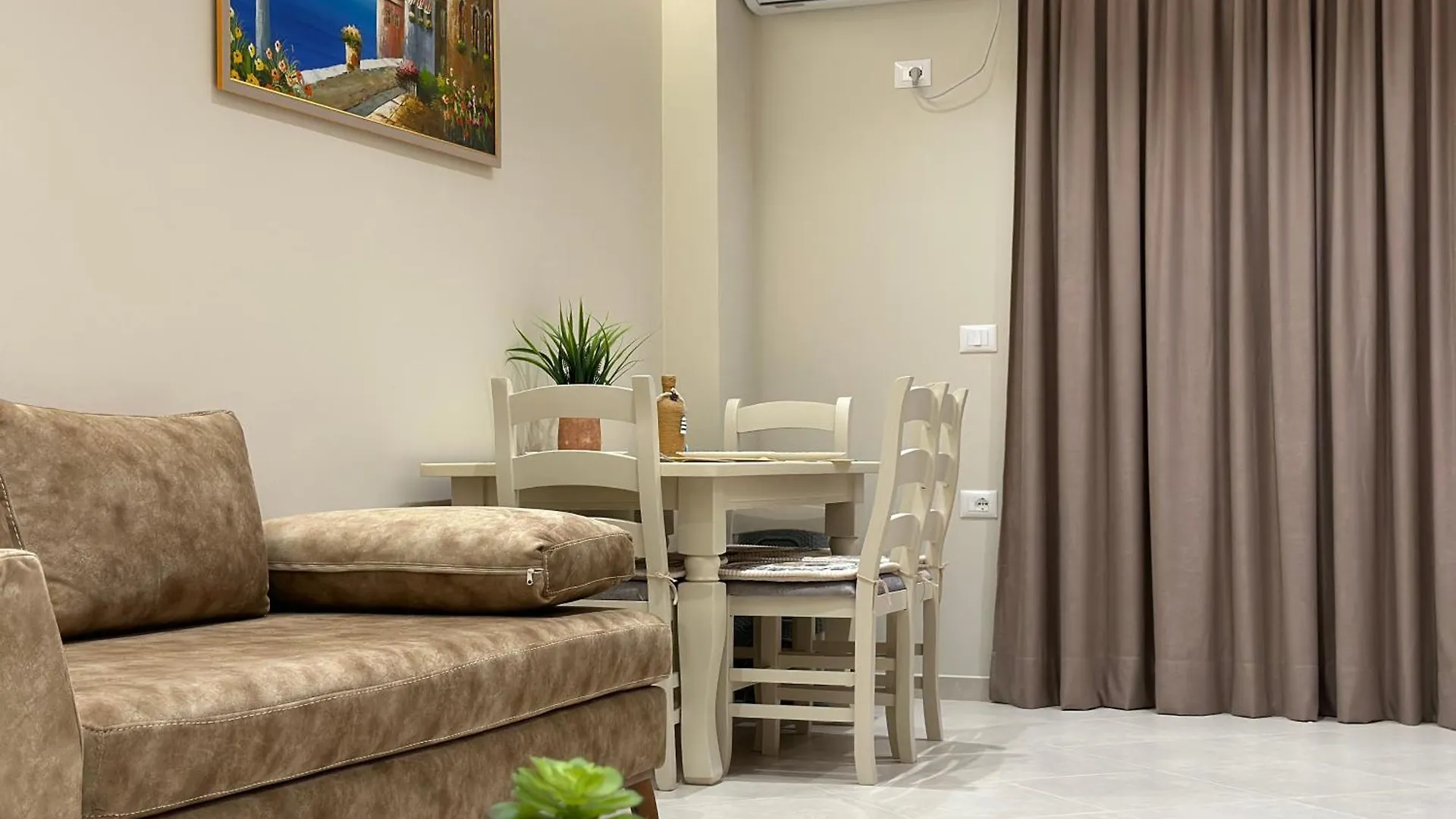Beachfront Apartment With Balcony Vlore